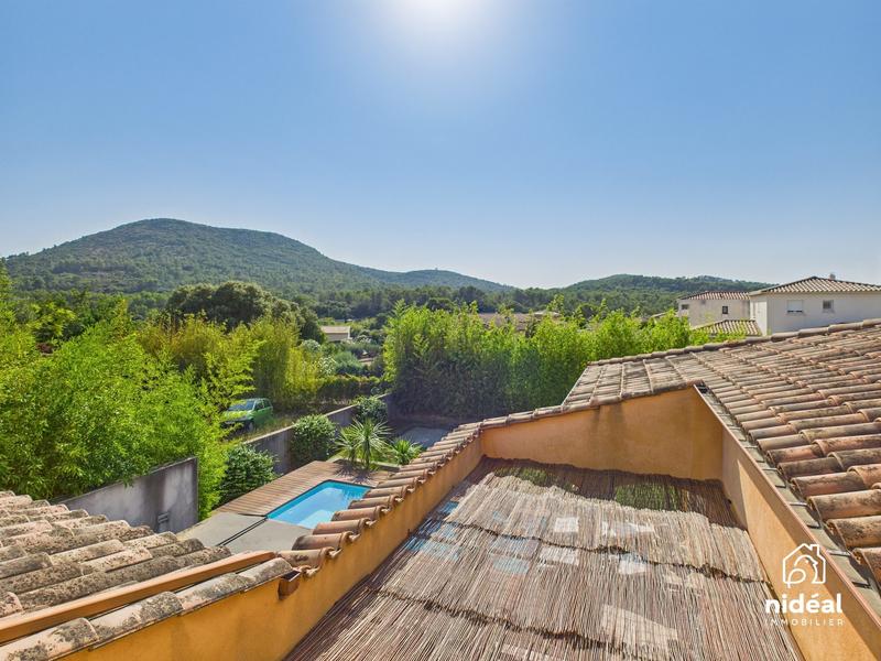 Villa - 172 m² - 5 pièces