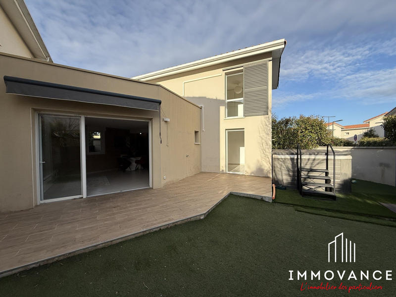 Maison - 85 m² - 4 pièces