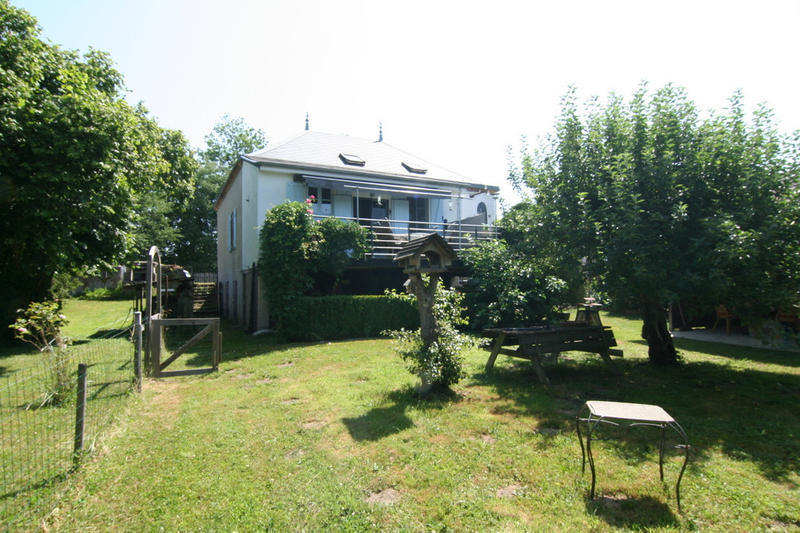 Maison - 153 m² - 6 pièces