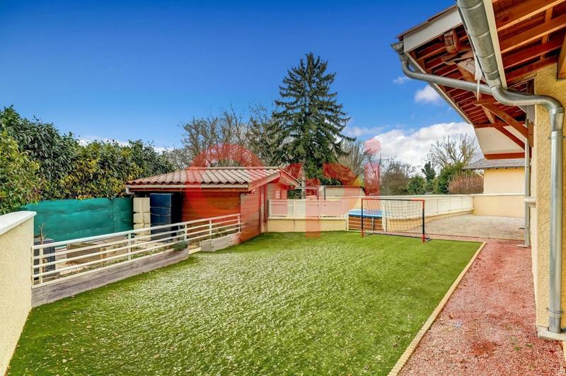 Maison - 182 m² - 5 pièces