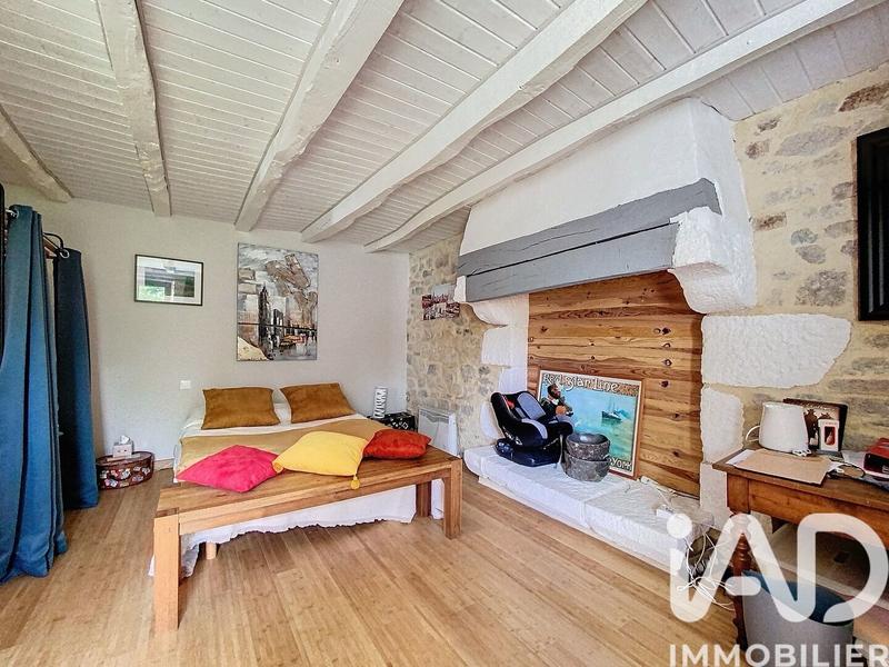 Maison - 226 m² - 7 pièces