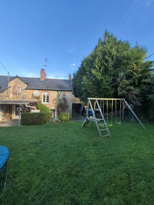 Maison - 184 m² - 7 pièces