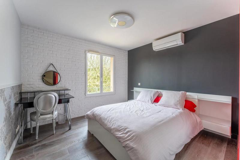 Maison - 170 m² - 6 pièces