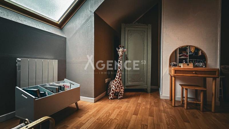 Maison - 115 m² - 4 pièces