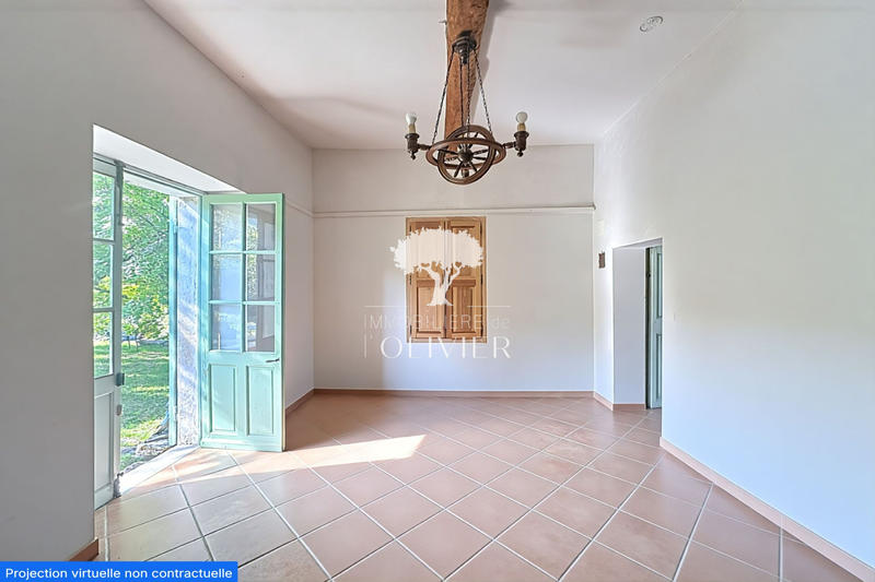 Propriété - 115 m² - 5 pièces