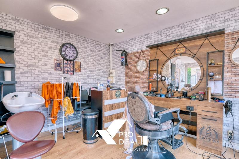 Local commercial - 25 m² - 1 pièce