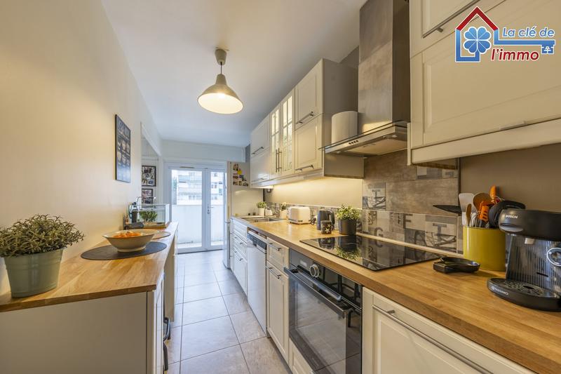 Appartement - 74 m² - 4 pièces