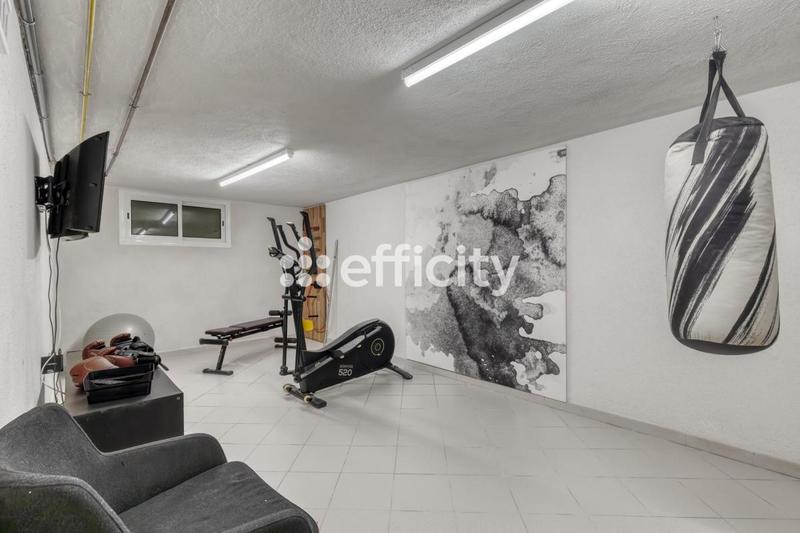 Maison - 155 m² - 5 pièces