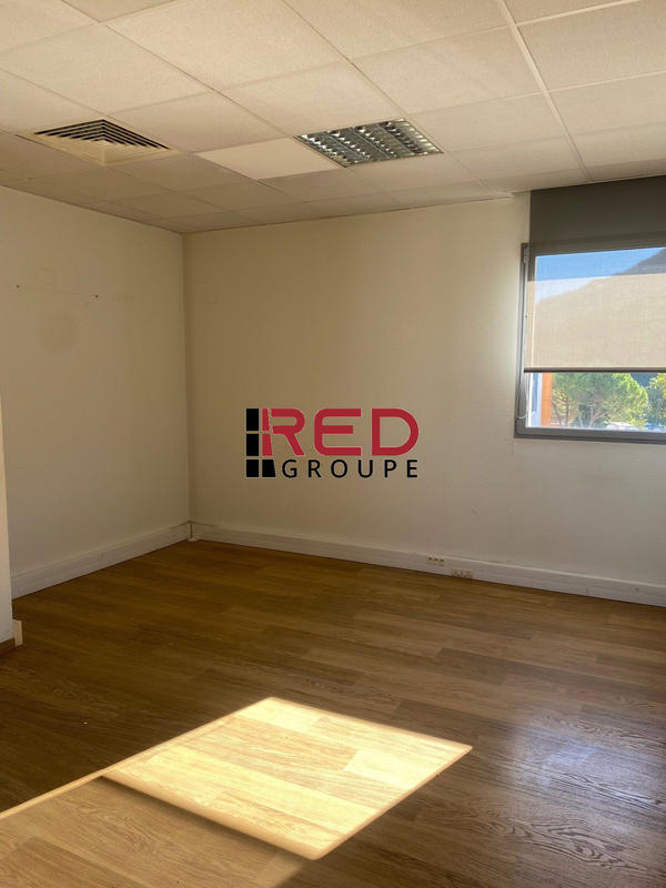 Bureau - 460 m²