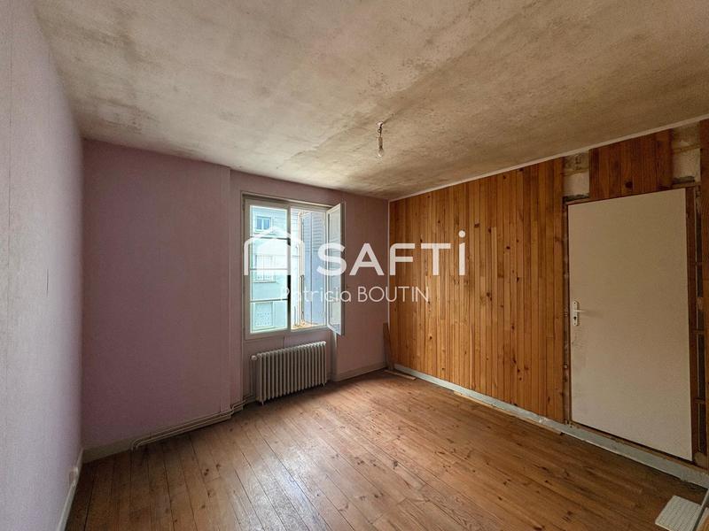 Local commercial - 255 m² - 9 pièces