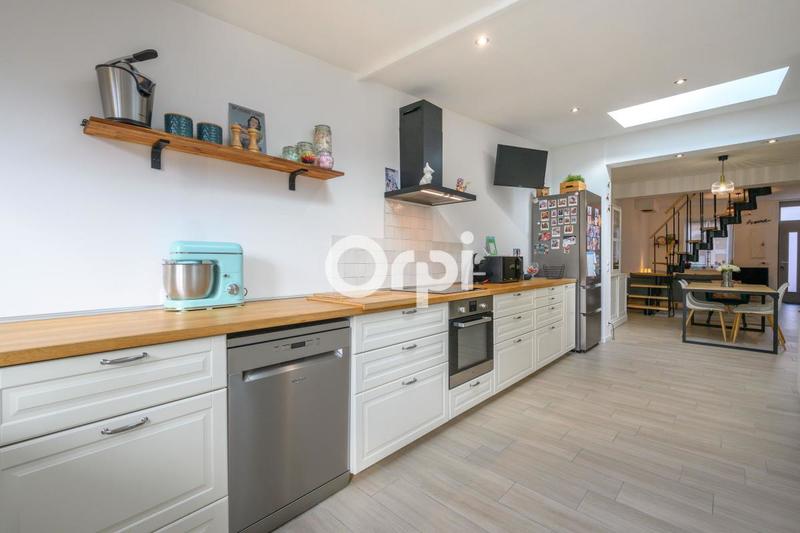 Maison - 106 m² - 4 pièces