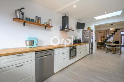 Maison - 106 m² - 4 pièces