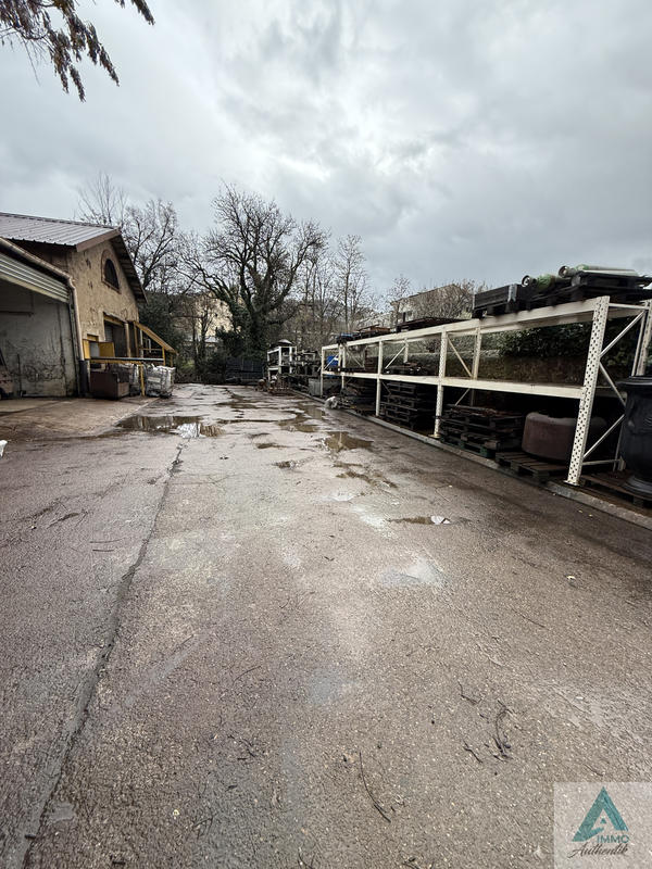 Local commercial - 700 m²