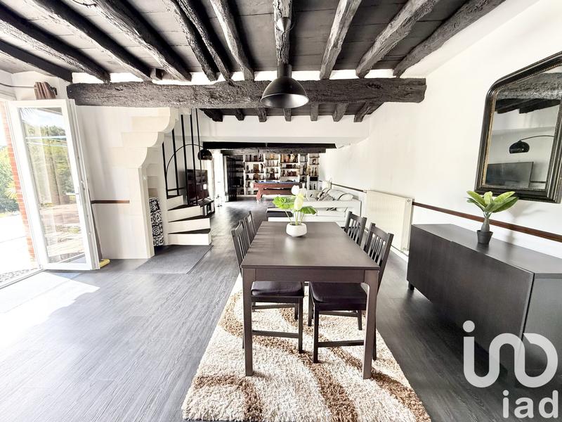 Maison - 195 m² - 7 pièces