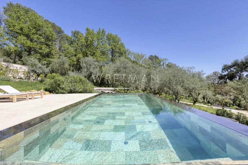 Villa - 190 m² - 7 pièces