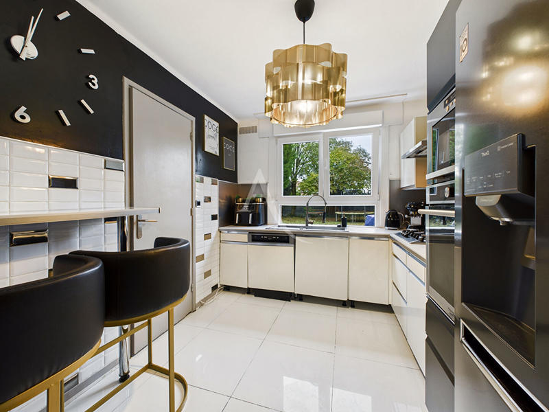 Maison - 109 m² - 5 pièces