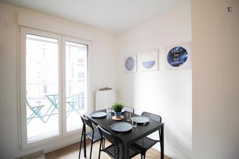 Chambre - 14 m² - 4 pièces