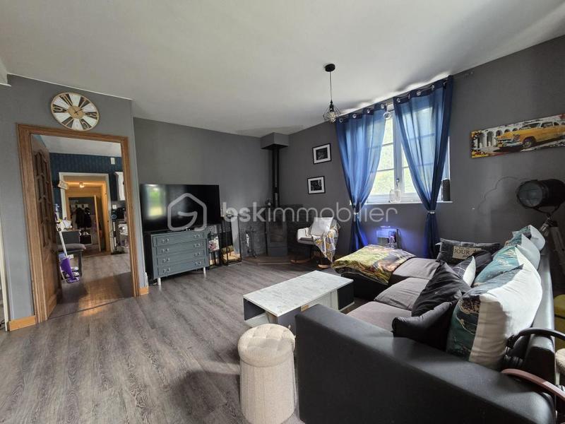 Maison ancienne - 234 m² - 7 pièces