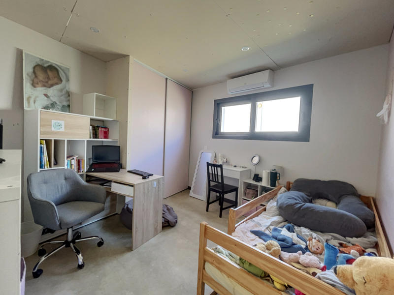 Maison - 179 m² - 6 pièces