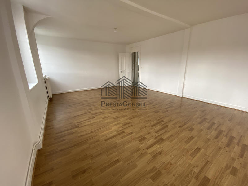 Appartement - 90 m² - 3 pièces