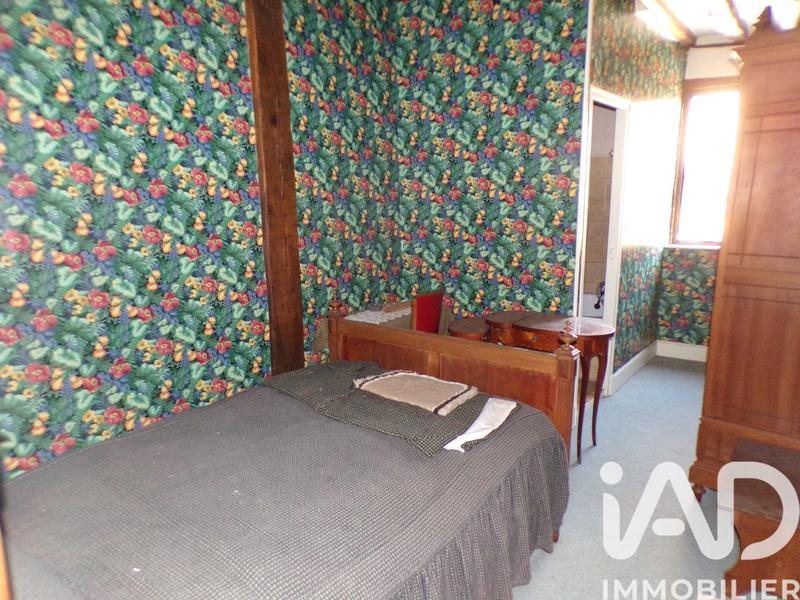 Maison - 444 m² - 16 pièces