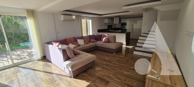 Villa - 160 m² - 6 pièces