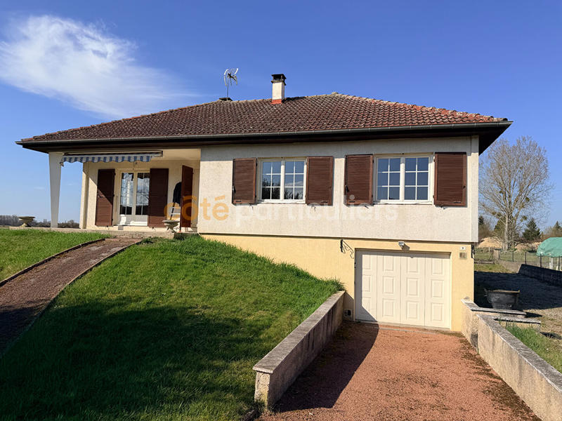 Maison - 93 m² - 5 pièces