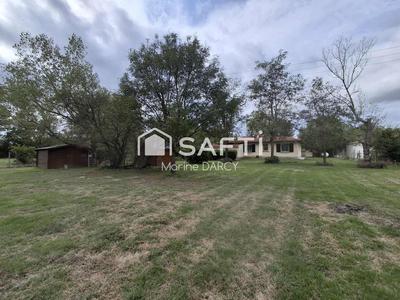 Maison - 93 m² - 5 pièces