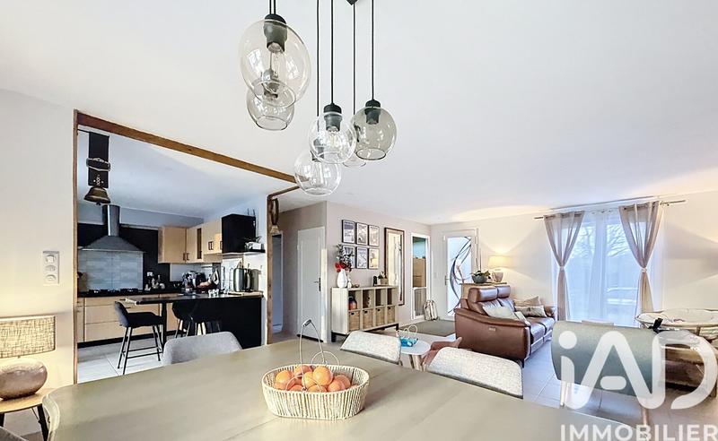 Maison - 141 m² - 6 pièces