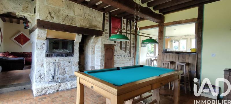 Maison - 279 m² - 6 pièces