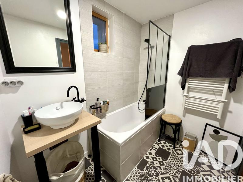 Maison - 100 m² - 4 pièces