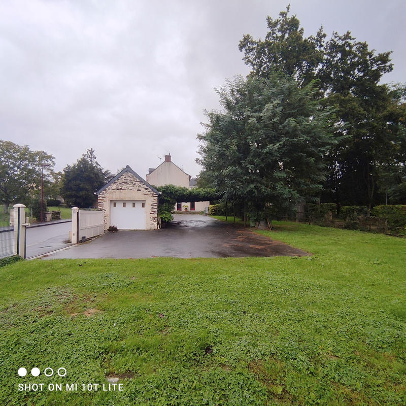 Maison - 186 m² - 8 pièces