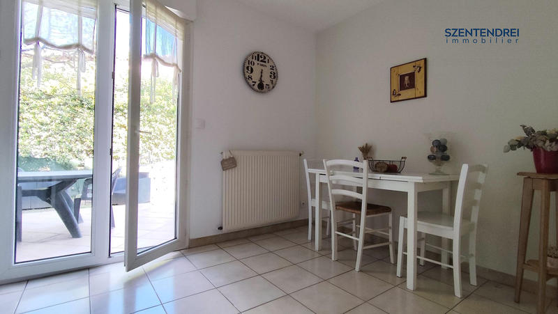 Maison traditionnelle - 98 m² - 4 pièces