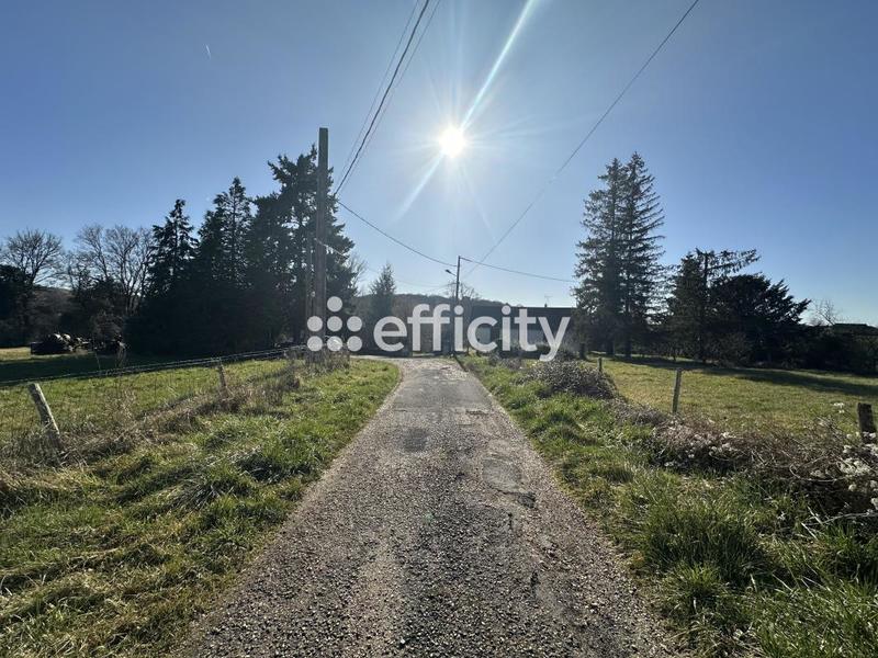 Maison - 380 m² - 14 pièces