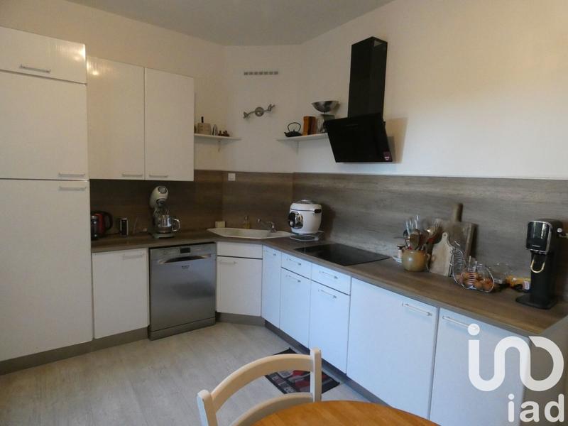 Maison - 215 m² - 7 pièces