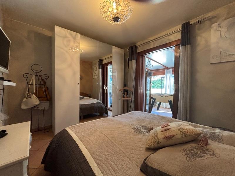 Maison - 167 m² - 5 pièces