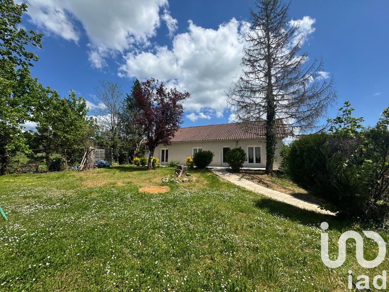 Appartement - 475 m² - 4 pièces