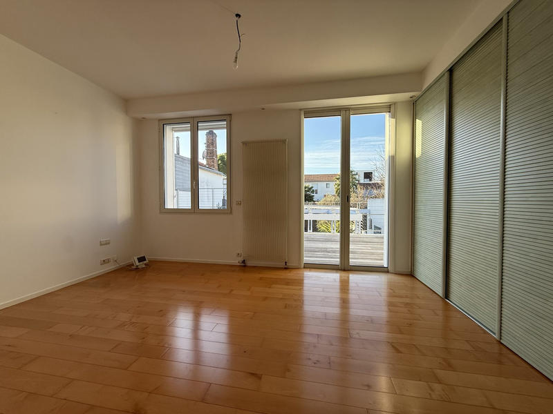 Maison - 178 m² - 5 pièces