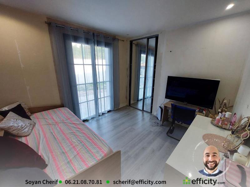 Maison - 168 m² - 7 pièces