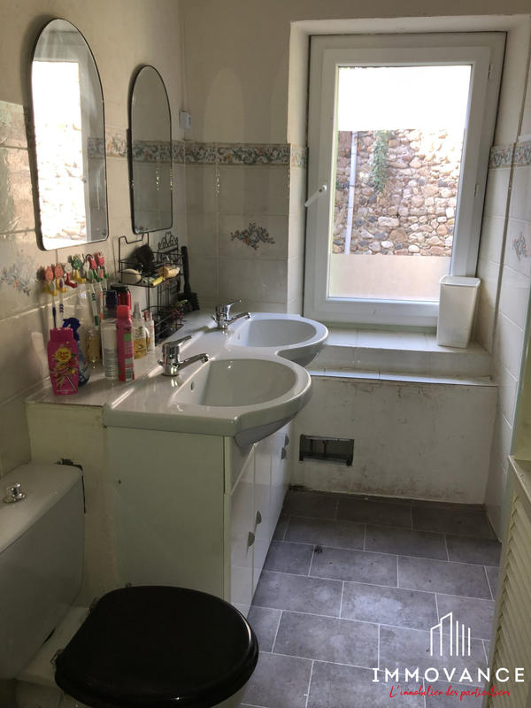 Maison - 200 m² - 10 pièces