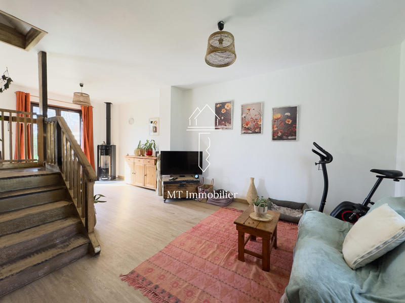 Maison - 91 m² - 5 pièces