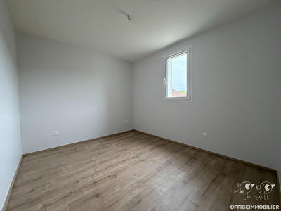 Maison - 121 m² - 6 pièces