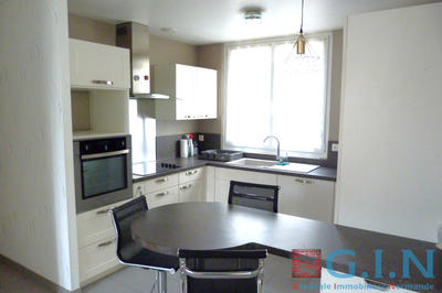 Maison - 70 m² - 4 pièces