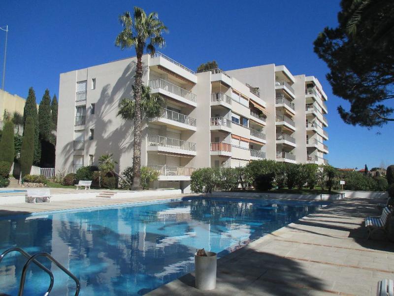 Studio - 29 m² - 2 pièces