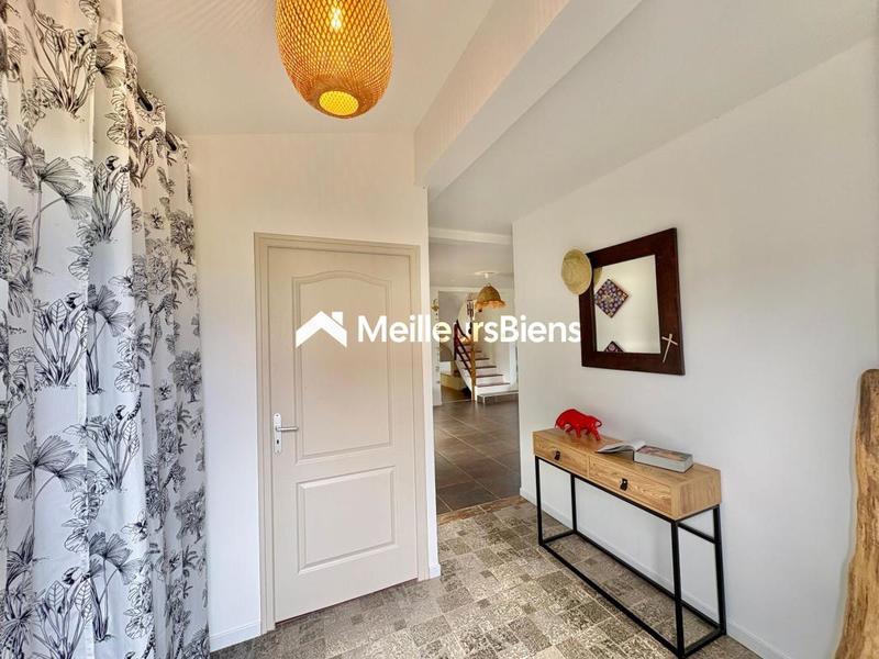 Maison - 150 m² - 6 pièces