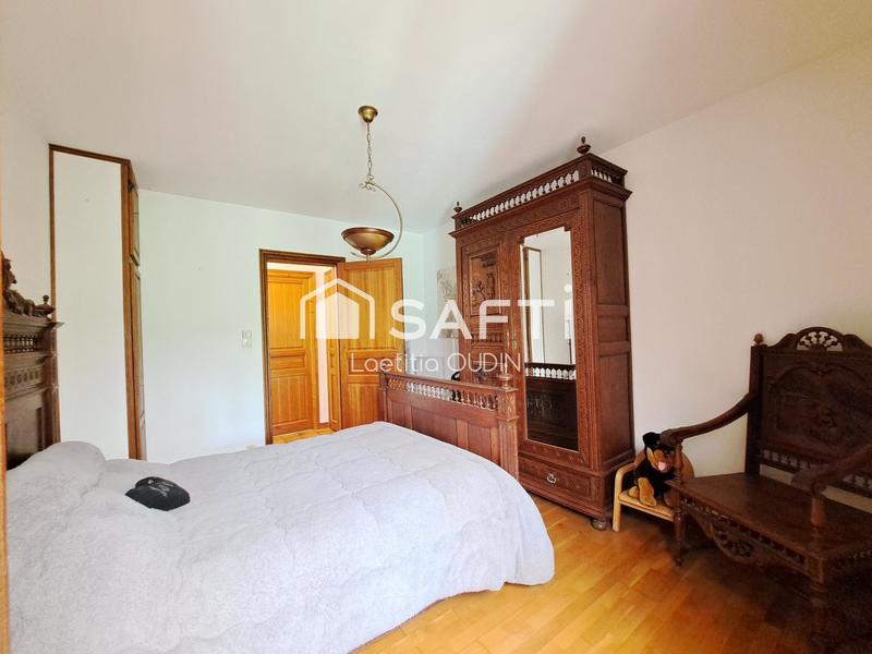 Maison - 165 m² - 7 pièces