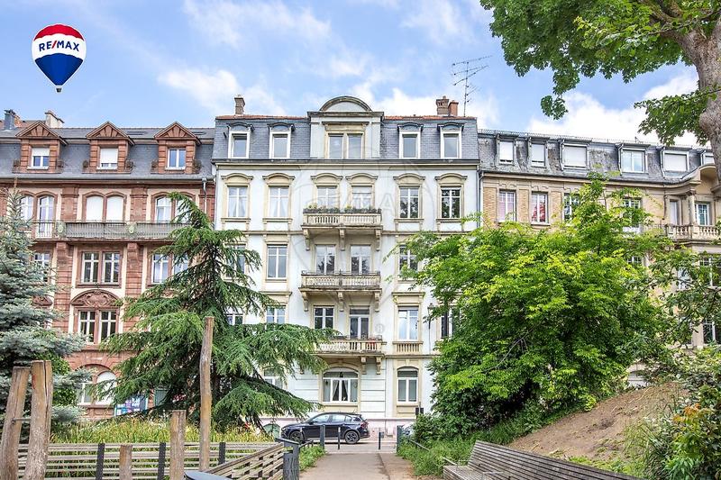 Appartement bourgeois - 149 m² - 5 pièces