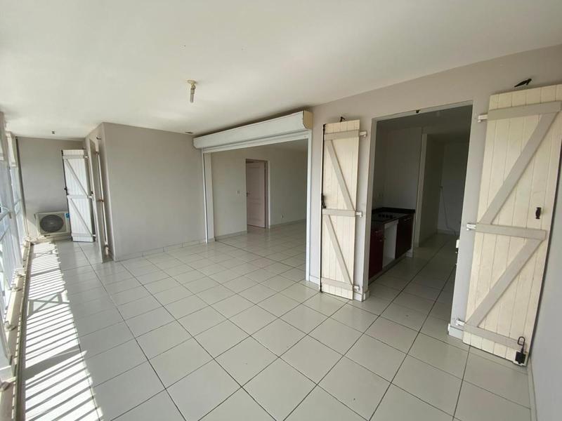 Appartement - 104 m² - 4 pièces