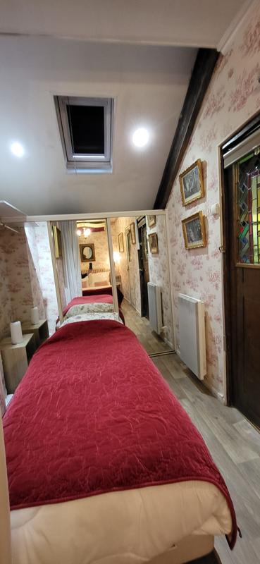 Maison - 200 m² - 8 pièces