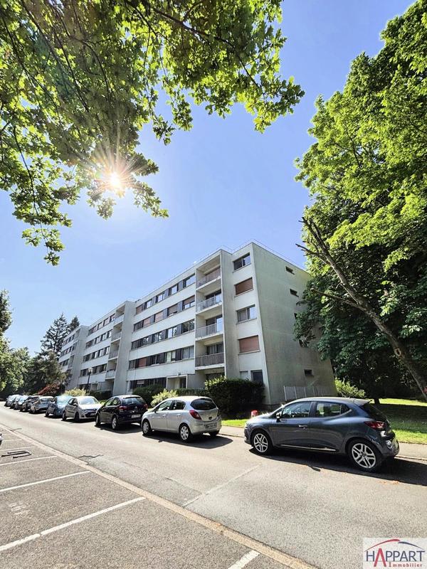 Appartement - 93 m² - 4 pièces